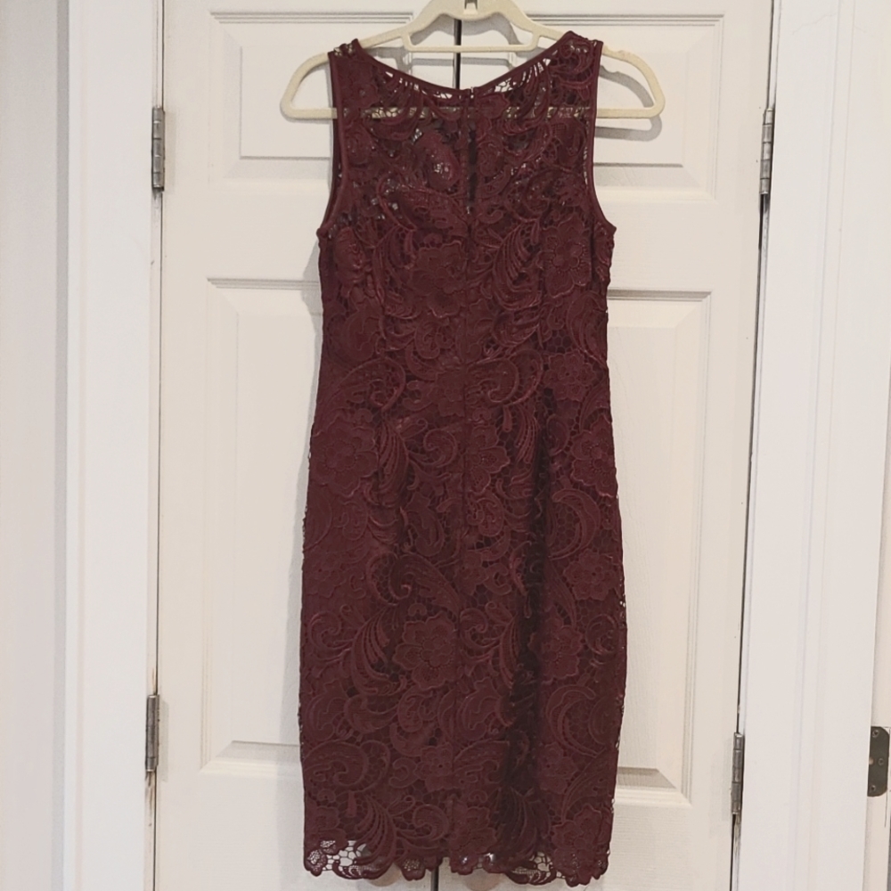 Adrianna Papell lace sheath dress in cabernet size 6 - Picture 3 of 4